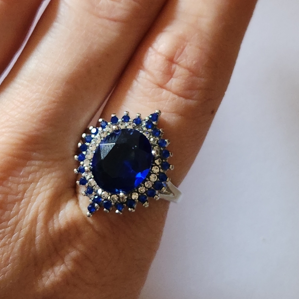 New 925 Silver Oval Cut Blue Sapphire Diamond Ring for Women - Picture 4 of 12